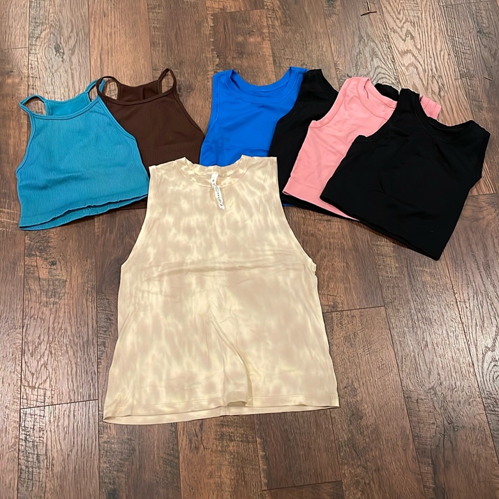 Like new! Crazy deal!! Tank Top Bundle - 7 tanks size women’s small